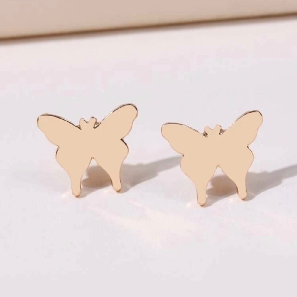 3/$30 💛 Butterfly Stud Earrings